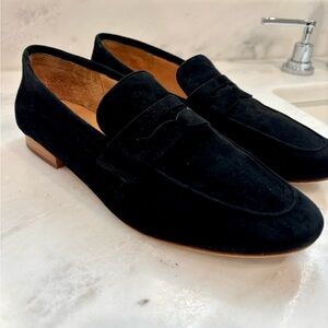 Quince size 9 Italian suede loafers